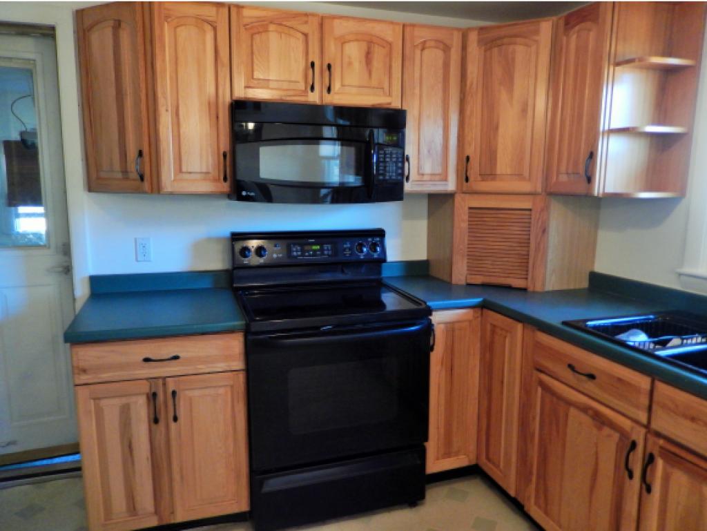 12 Edgewood Road Portsmouth, NH 03801 - Photo 5 of 16