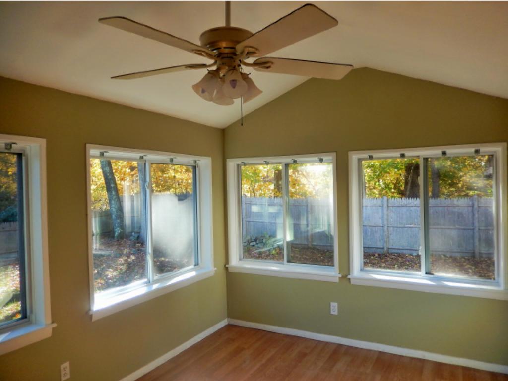 12 Edgewood Road Portsmouth, NH 03801 - Photo 6 of 16