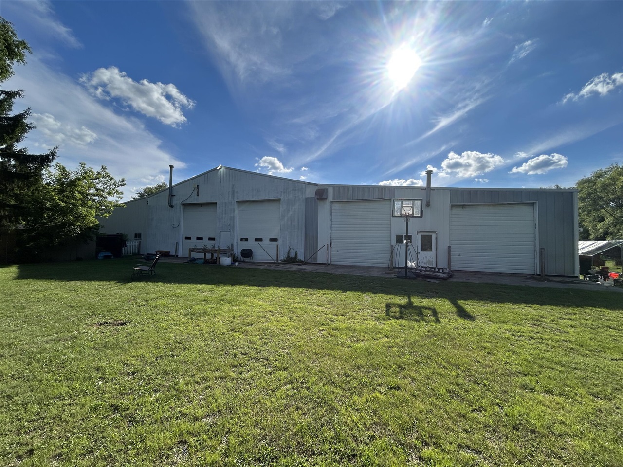 114 West Colon Road Coldwater, MI 49036 - Photo 3 of 21