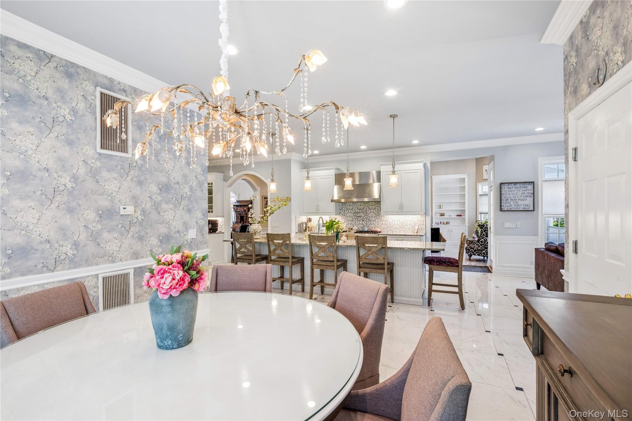 503 Cold Spring Road Laurel Hollow, NY 11791 - Photo 17 of 49