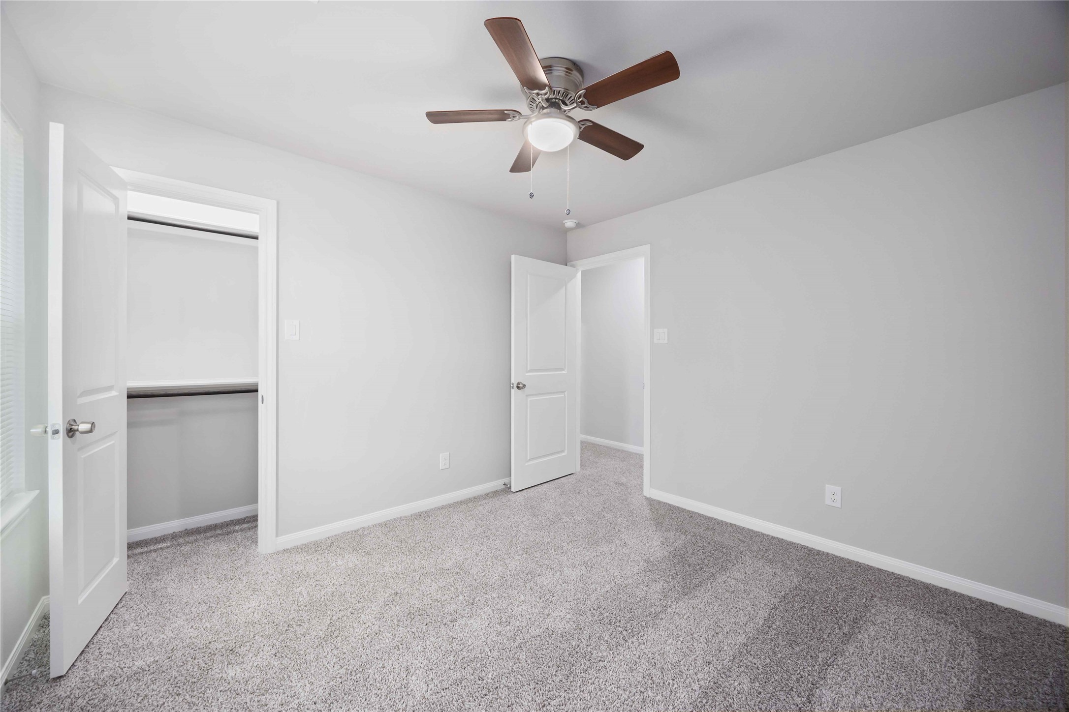 7987 Chateau Street, Unit A Houston, TX 77028 - Photo 19 of 24 wooden floor in an empty room