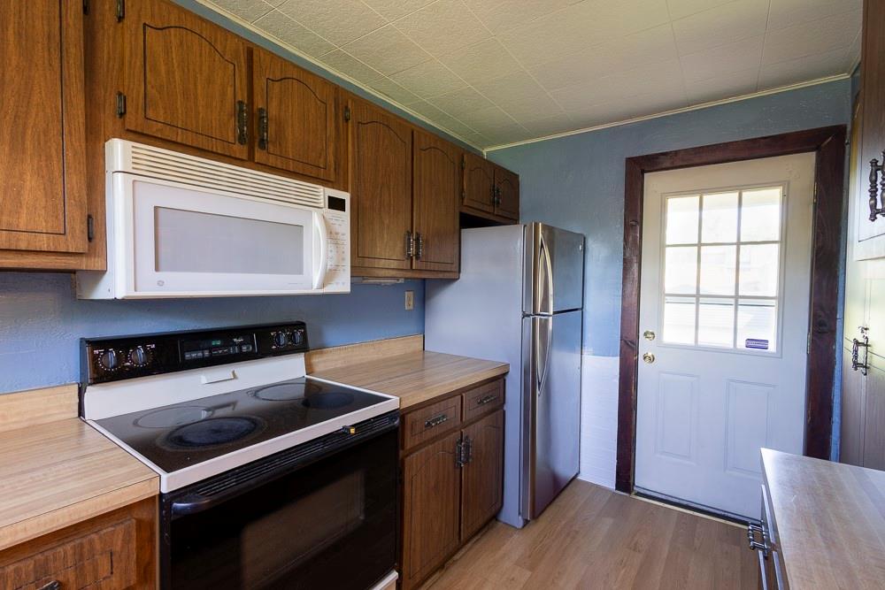 123 Midway Candor Road Bulger, PA 15019 - Photo 25 of 32