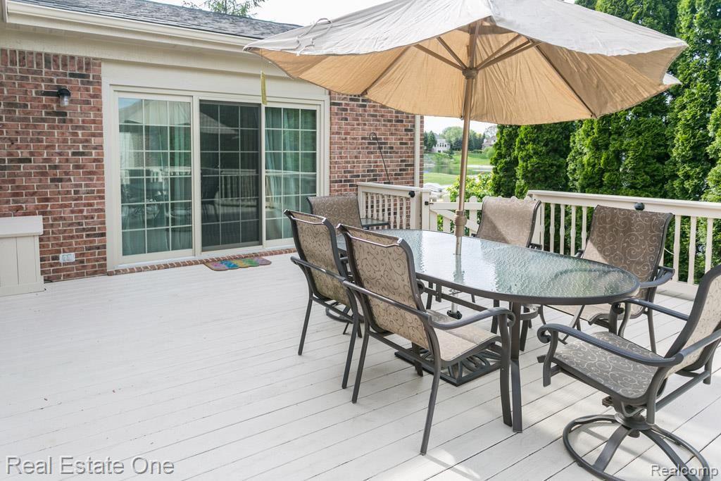 2133 Lakeside Road Troy, MI 48085 - Photo 45 of 55 4Y0A6945.jpg