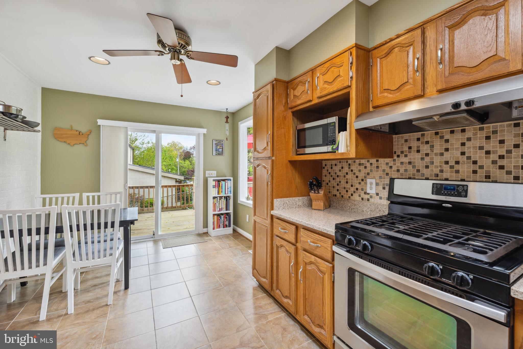 9304 Glenville Road Silver Spring, MD 20901 - Photo 14 of 35 Kitchen