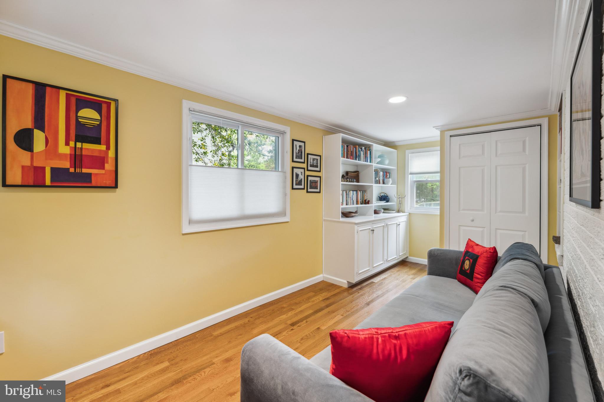 9304 Glenville Road Silver Spring, MD 20901 - Photo 9 of 35 Den
