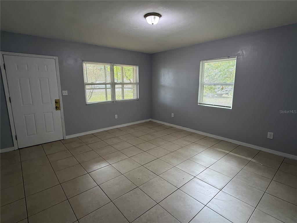 1480 Kathleen Road Lakeland, FL 33805 - Photo 2 of 6