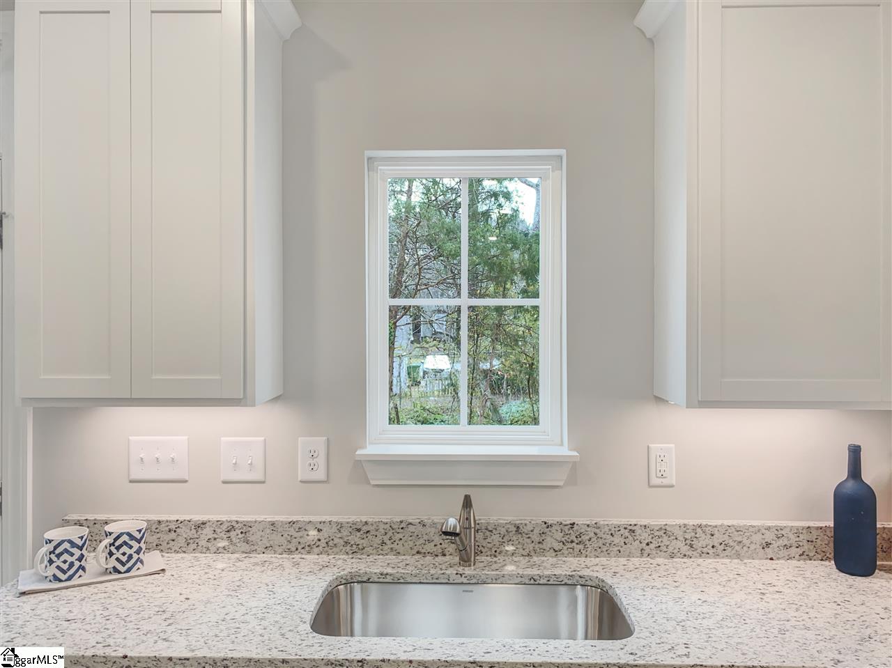 8 Jaycee Court, Unit 23 Greenville, SC 29607 - Photo 7 of 21 Gallery Image 7