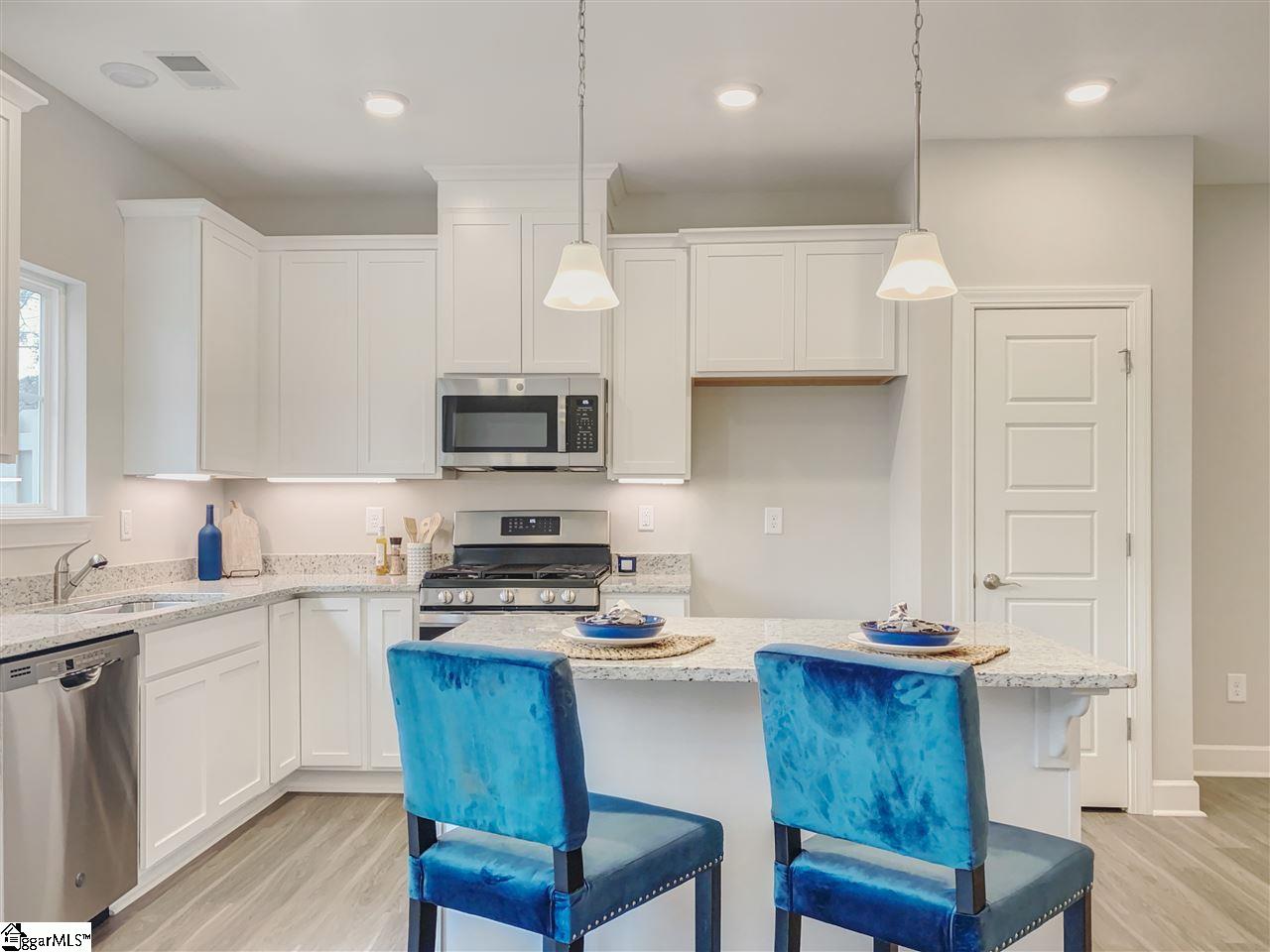 8 Jaycee Court, Unit 23 Greenville, SC 29607 - Photo 10 of 21 Gallery Image 10