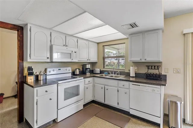 $3,000 | 8034 Trionfo Avenue, North Port, FL 34287