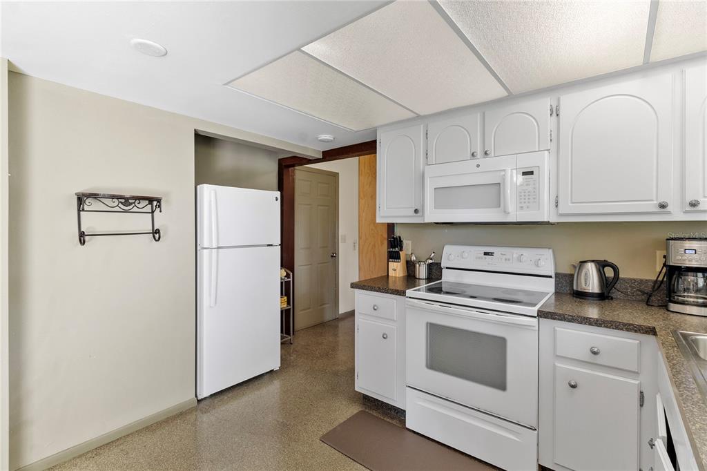 8034 Trionfo Avenue North Port, FL 34287 - Photo 10 of 28