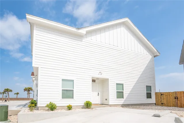 $549,900 | 15102 Boca Grandi Drive, Corpus Christi, TX 78418