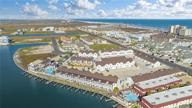 $549,900 | 15102 Boca Grandi Drive, Corpus Christi, TX 78418