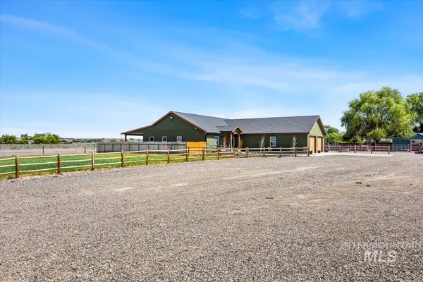 $744,900 | 1770 North 3rd Street, Nyssa, OR 97913