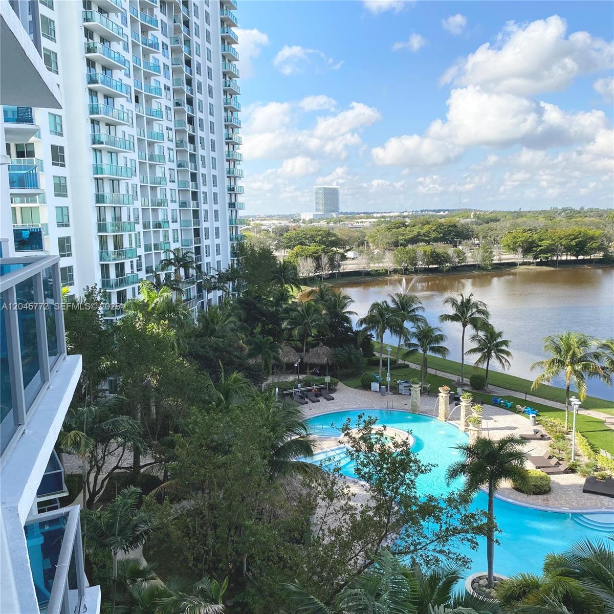 2641 North Flamingo Road, Unit 706N Sunrise, FL 33323 - Photo 41 of 42