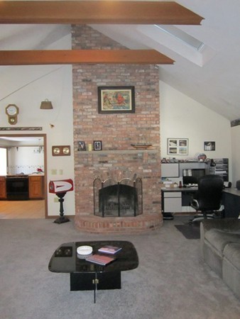 59 Whitewood Road Milford, MA 01757 - Photo 12 of 21 Gallery Image 12