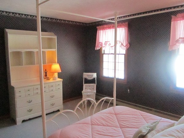 59 Whitewood Road Milford, MA 01757 - Photo 20 of 21 Gallery Image 20