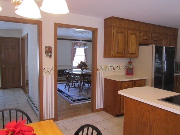 59 Whitewood Road Milford, MA 01757 - Photo 5 of 21 Gallery Image 5