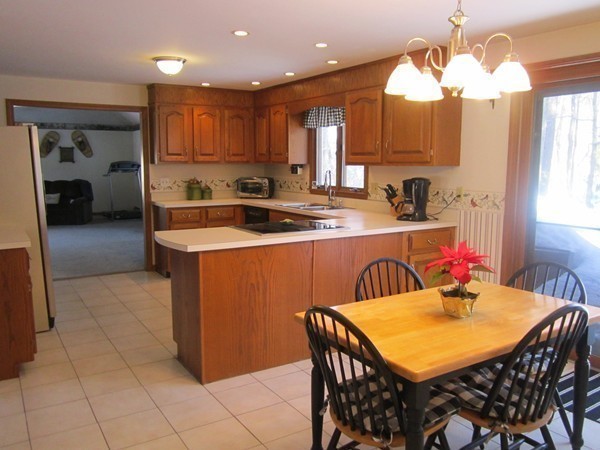 59 Whitewood Road Milford, MA 01757 - Photo 6 of 21 Gallery Image 6