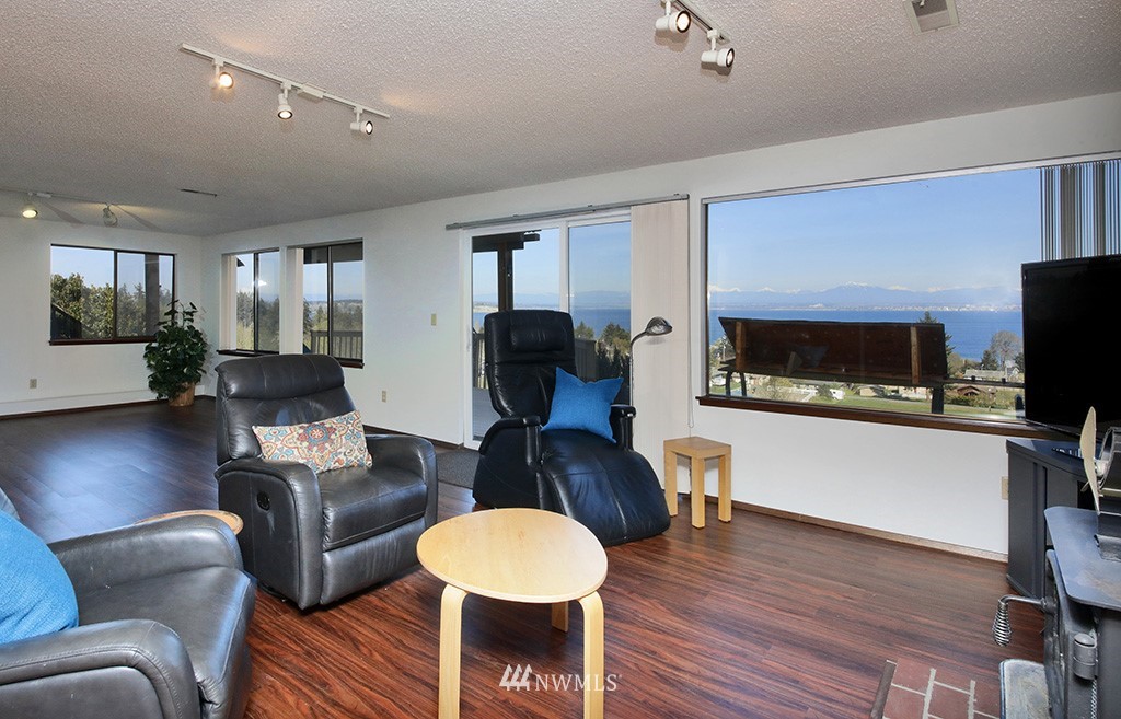 6575 Anderson Road Clinton, WA 98236 - Photo 19 of 40 Gallery Image 19
