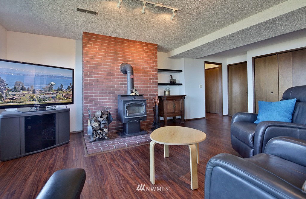 6575 Anderson Road Clinton, WA 98236 - Photo 20 of 40 Gallery Image 20