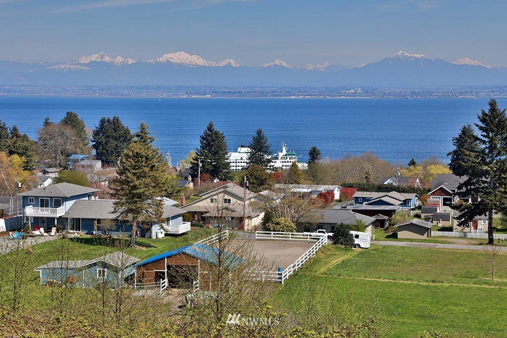 6575 Anderson Road Clinton, WA 98236 - Photo 36 of 40 Gallery Image 36