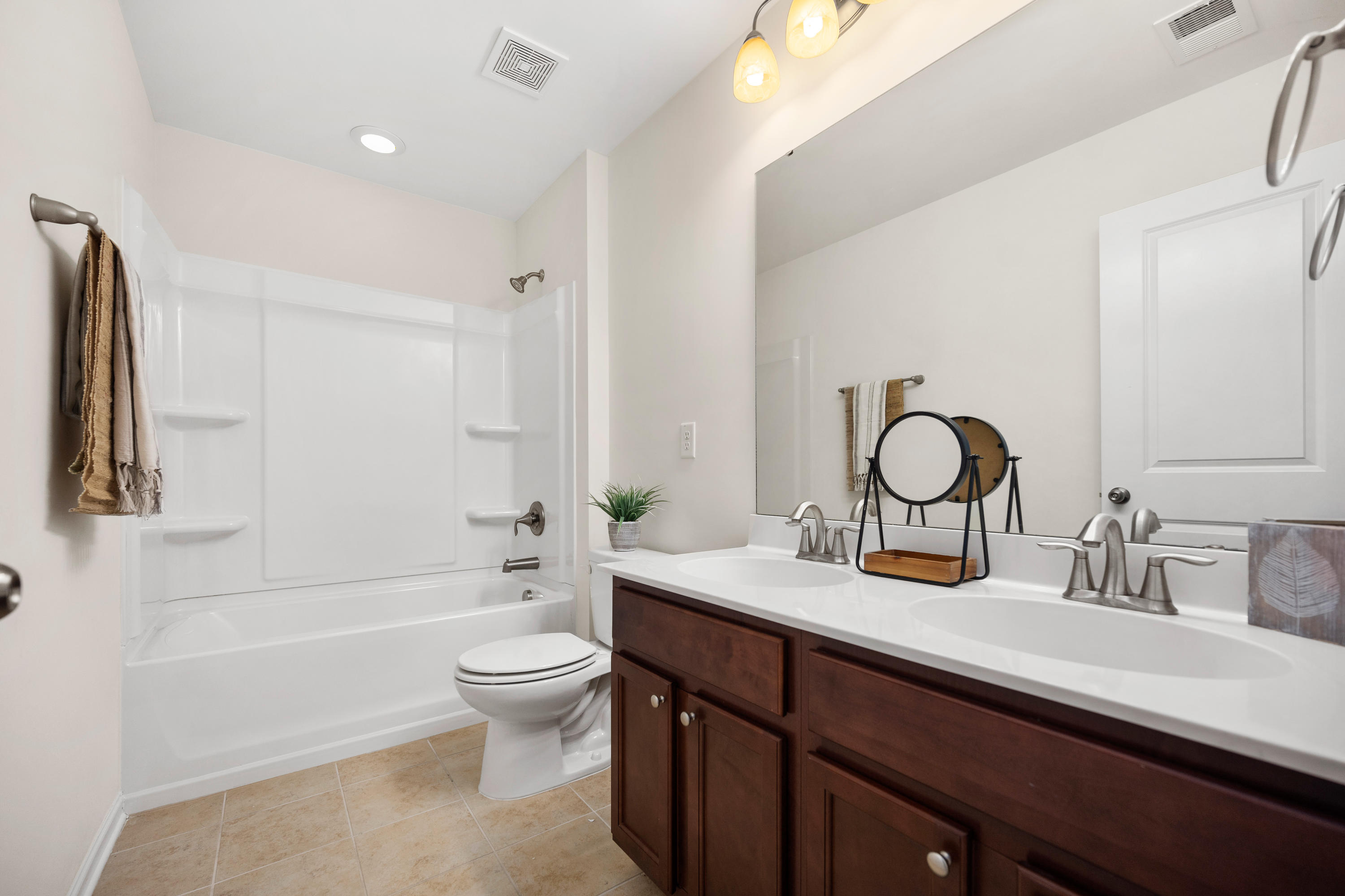 327 Beautyberry Road Summerville, SC 29486 - Photo 18 of 56 Bathroom One