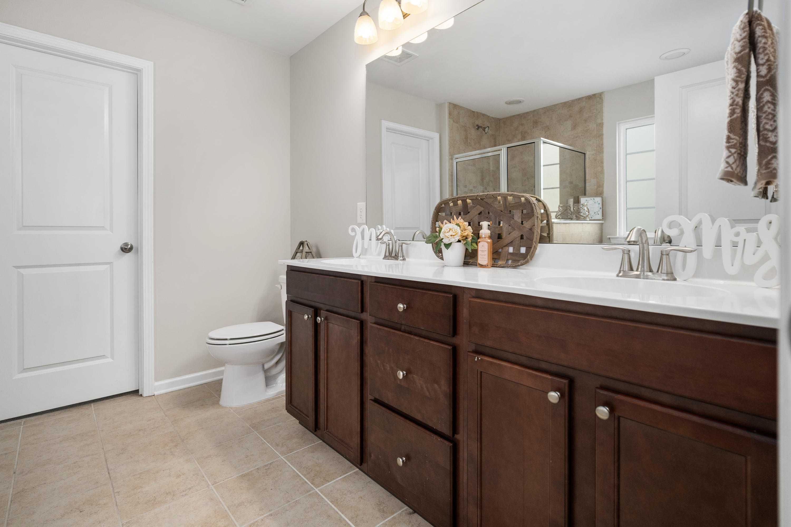 327 Beautyberry Road Summerville, SC 29486 - Photo 22 of 56 Owner Bath