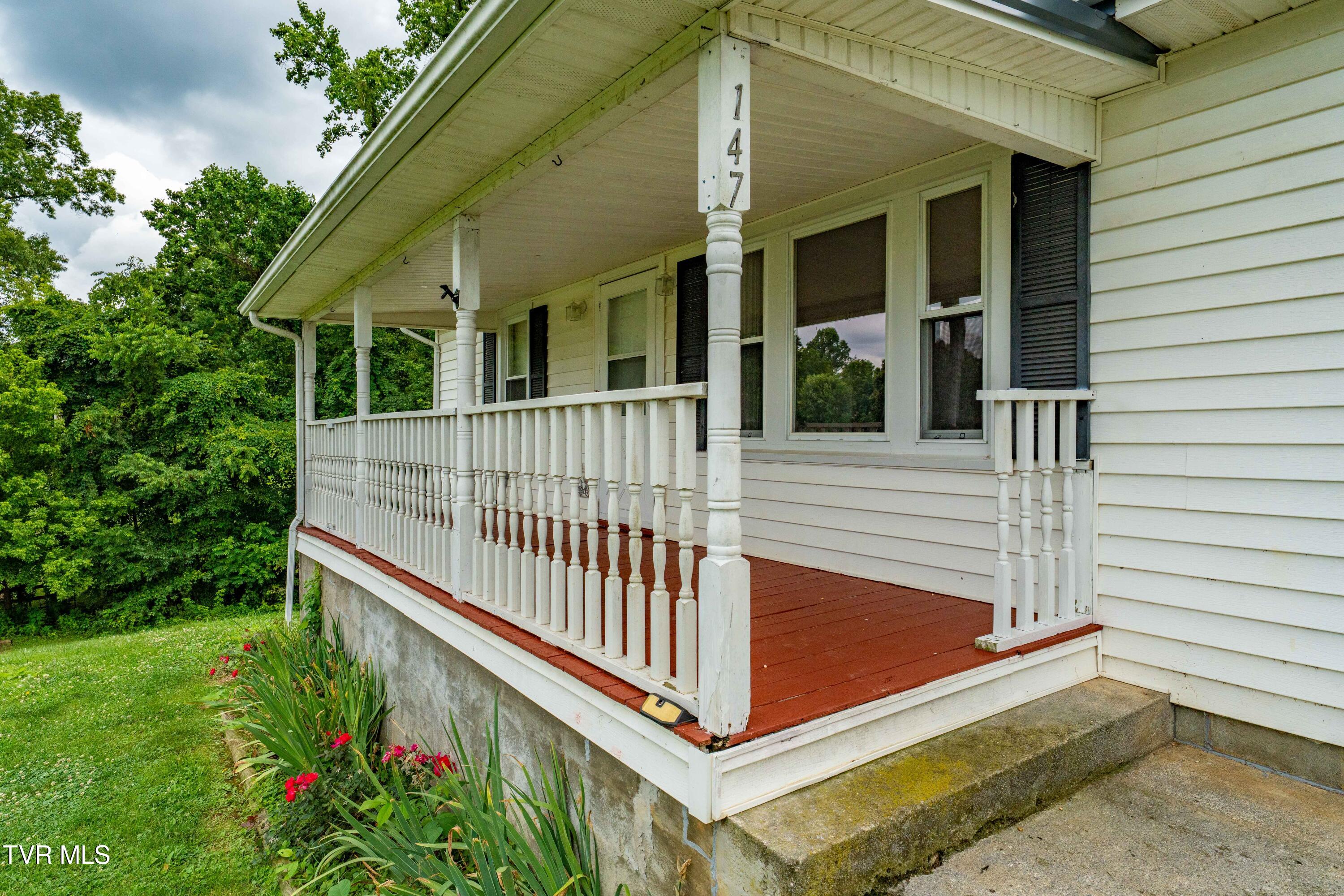 147 Fox Road Johnson City, TN 37601 - Photo 18 of 59 147 Fox road (27 of 59)
