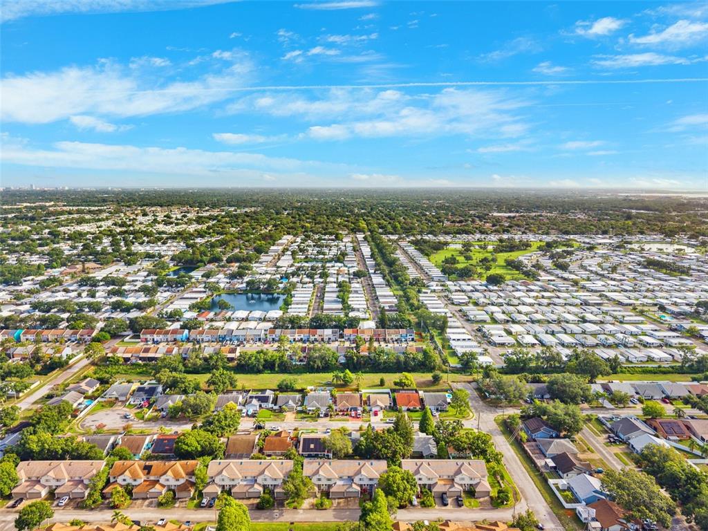 3209 Meta Court Largo, FL 33771 - Photo 22 of 24 a view of a city
