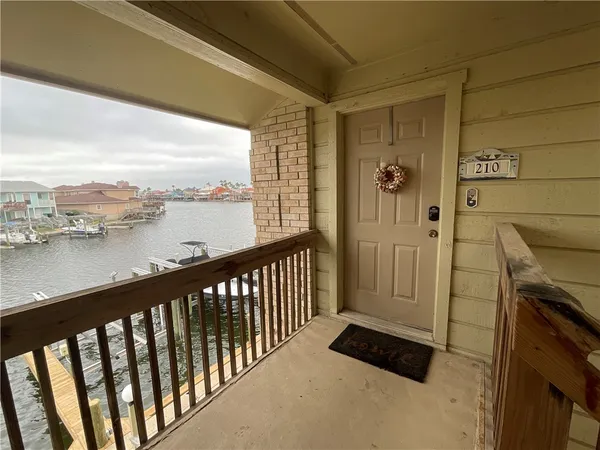 $249,500 | 15421 Seamount Cay Court, Unit 210, Corpus Christi, TX 78418