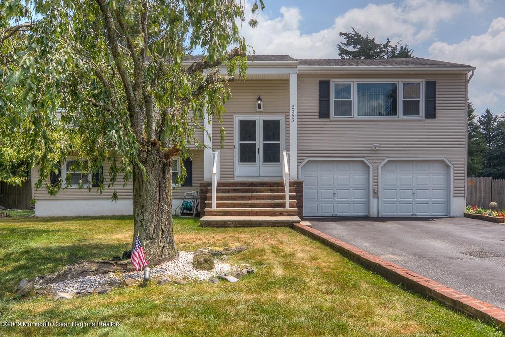 2293 Lanes Mill Road Brick, NJ 08724 - Photo 2 of 17 Front