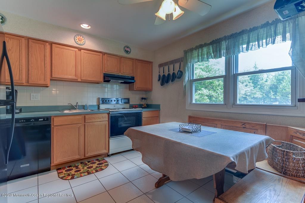 2293 Lanes Mill Road Brick, NJ 08724 - Photo 8 of 17 Kitchen