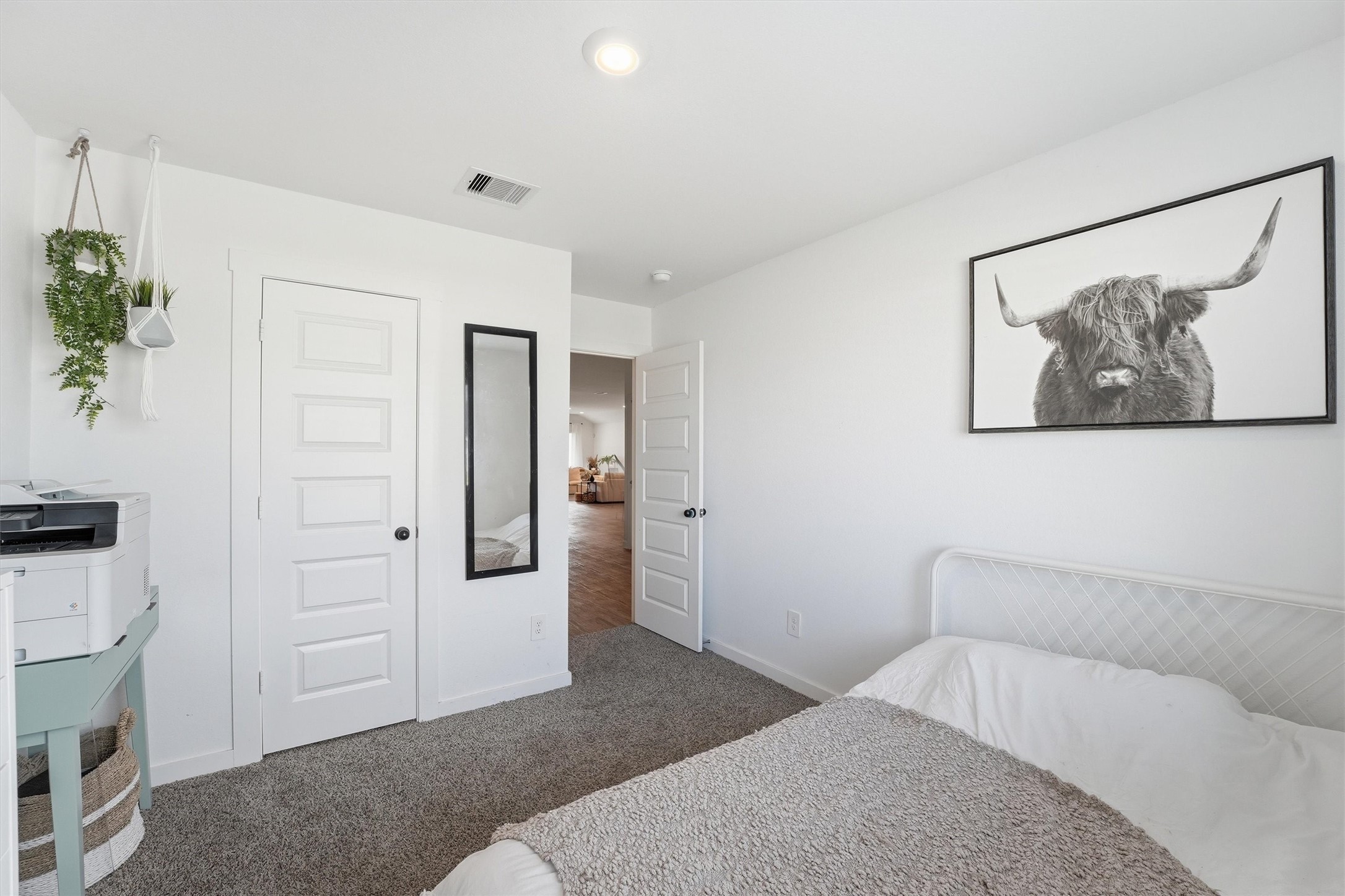 3815 Haydon Rdg Lane Fulshear, TX 77441 - Photo 13 of 33 1st bedroom spacious and bright