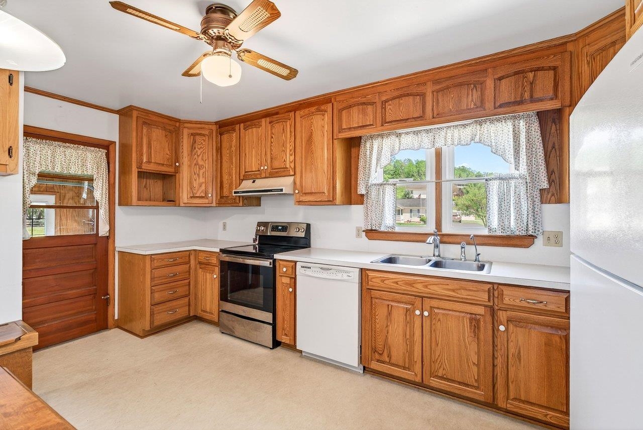 310 Dry River Road Bridgewater, VA 22812 - Photo 11 of 69