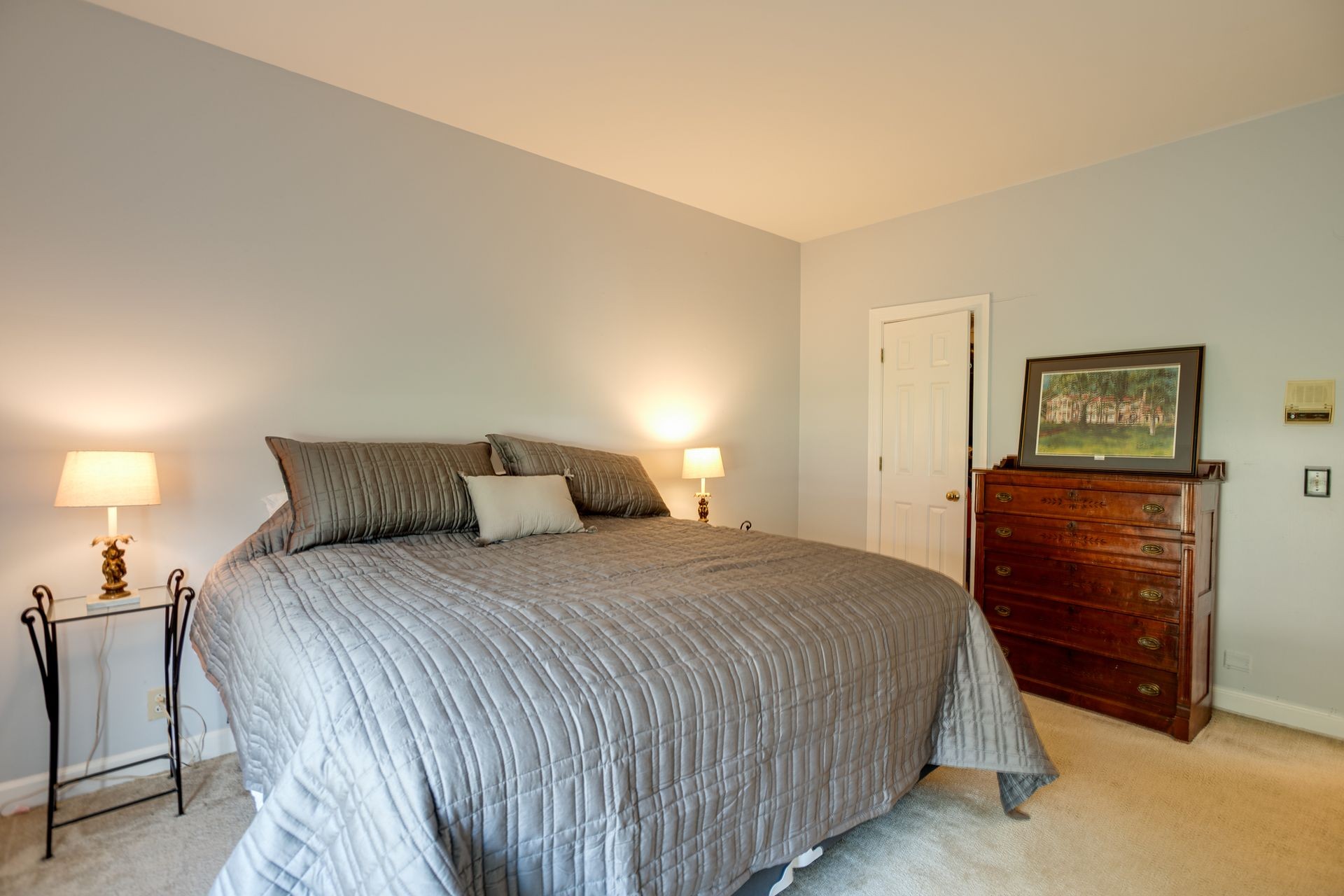 101 Pinehurst Drive Franklin, TN 37069 - Photo 23 of 41 a bedroom with a bed and a lamp