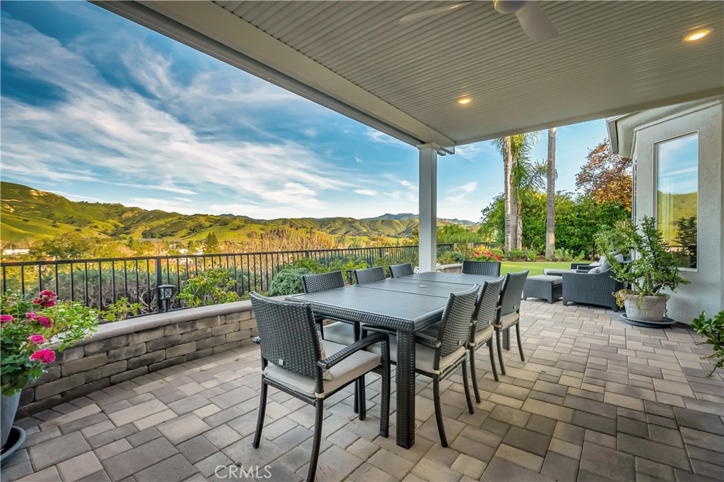 3980 Leighton Point Road Calabasas, CA 91301 - Photo 16 of 54 backyard