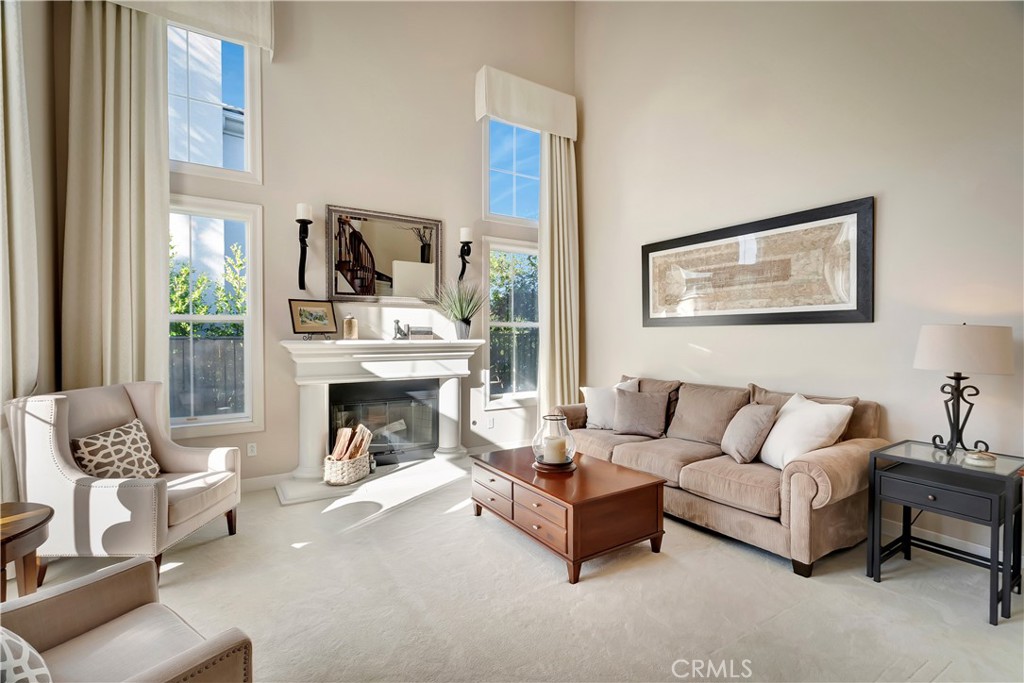3980 Leighton Point Road Calabasas, CA 91301 - Photo 7 of 54 living room