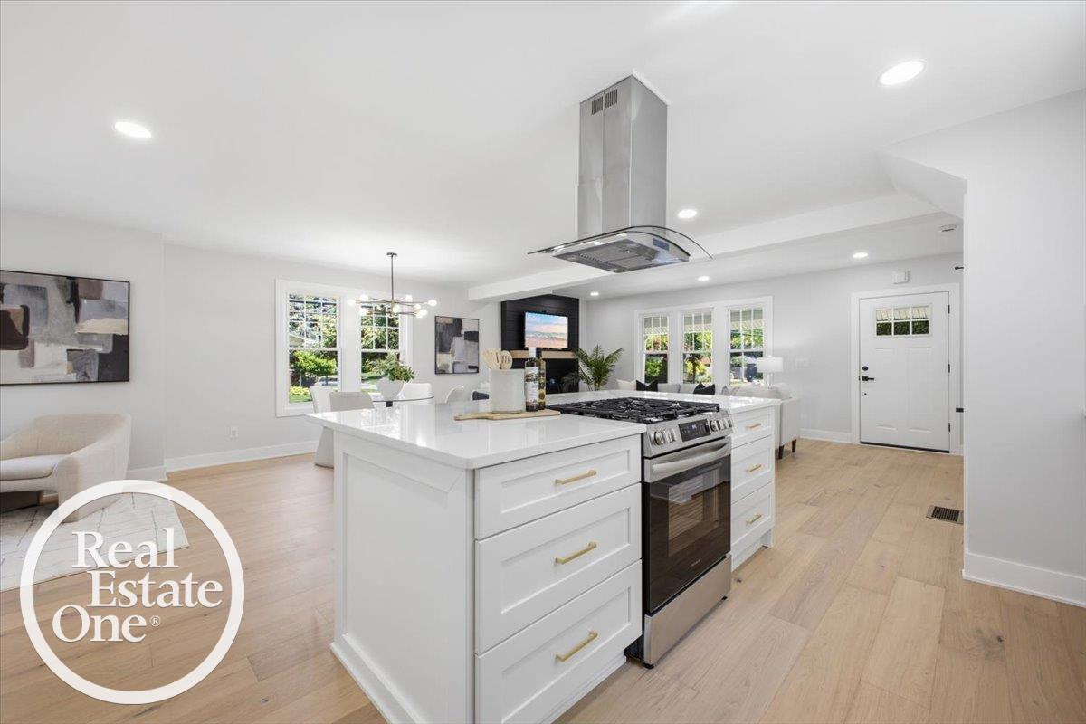 819 Notre Dame Street Grosse Pointe, MI 48230 - Photo 11 of 33