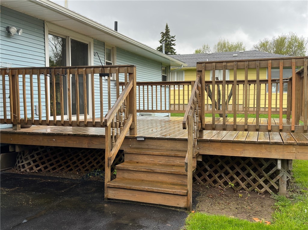 51 Leicestershire Road Irondequoit, NY 14621 - Photo 29 of 33