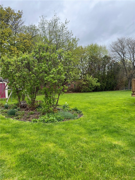 51 Leicestershire Road Irondequoit, NY 14621 - Photo 32 of 33