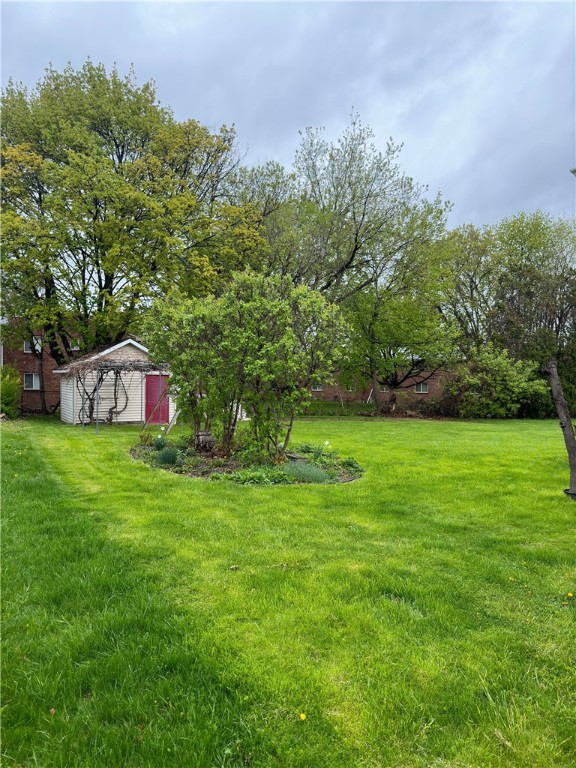 51 Leicestershire Road Irondequoit, NY 14621 - Photo 33 of 33