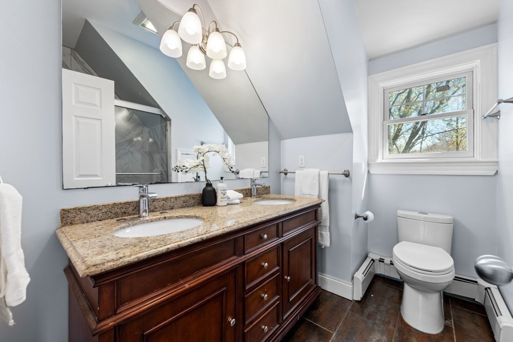 255 Worthen Road East Lexington, MA 02421 - Photo 8 of 32