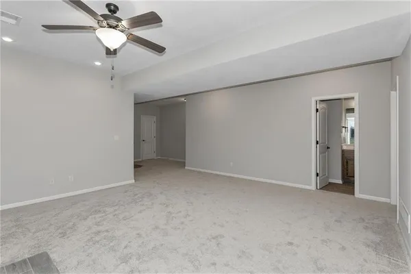 $547,080 | 11018 North Bristol Avenue, Kansas City, MO 64156