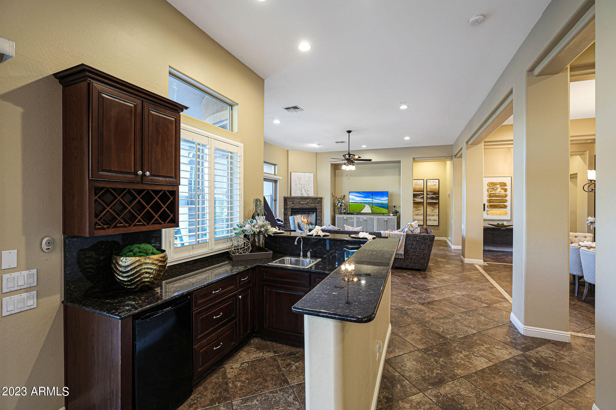 4935 West Yearling Road Phoenix, AZ 85083 - Photo 23 of 57 B (19)