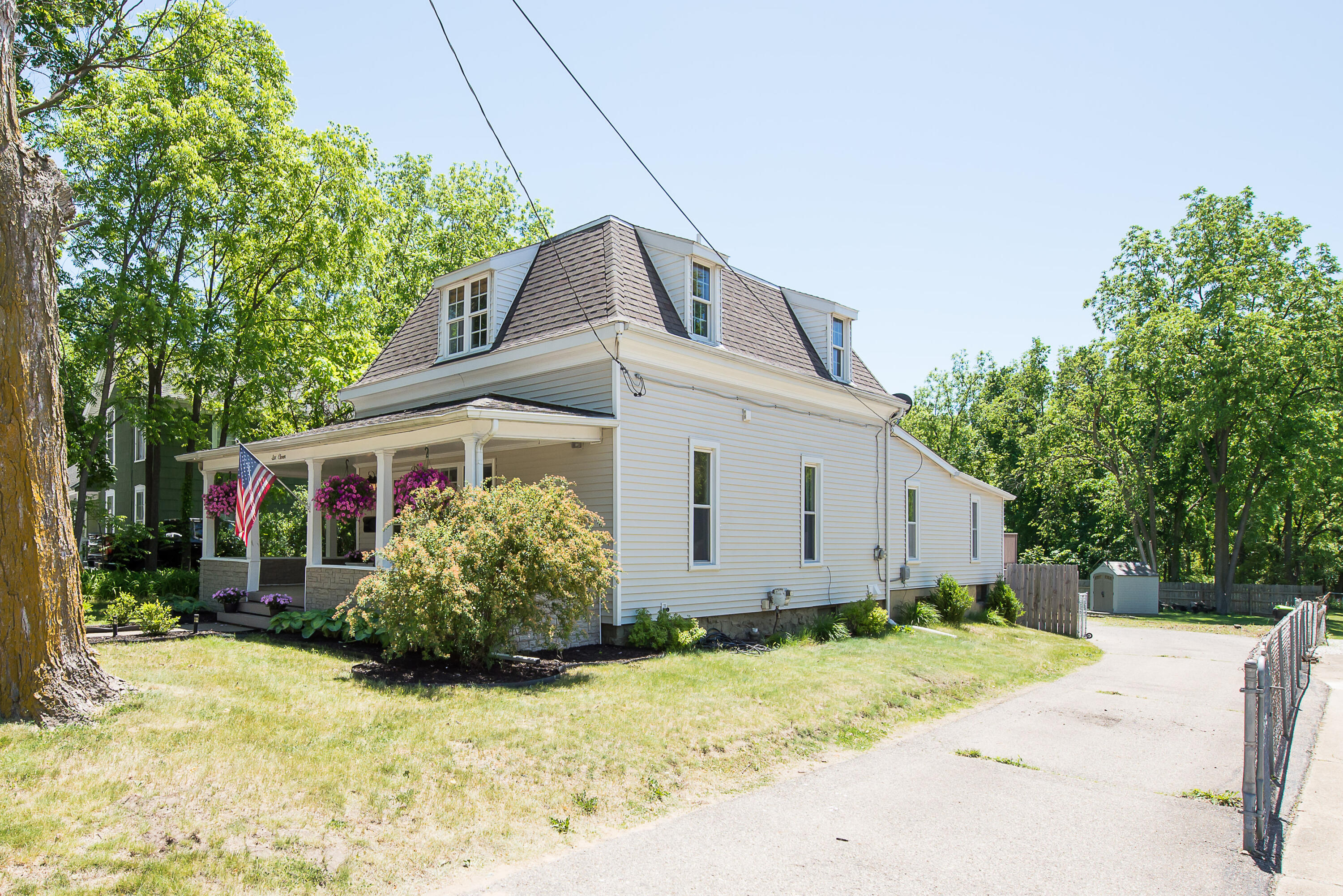 611 West Silver Lake Road Fenton, MI 48430 - Photo 46 of 50 DSC_33174