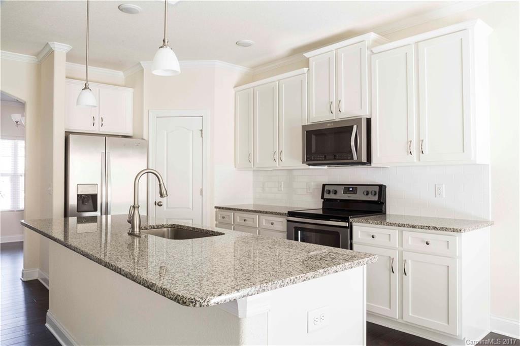 1033 Pecan Ridge Road Fort Mill, SC 29715 - Photo 3 of 13 Gallery Image 3