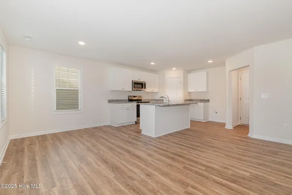 $319,995 | 17 West Emily Gardens Drive, Selma, NC 27576