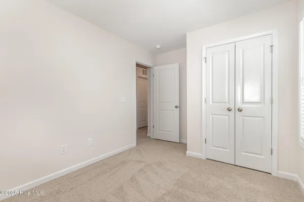 $319,995 | 17 West Emily Gardens Drive, Selma, NC 27576