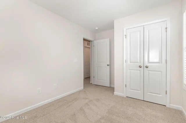 $319,995 | 17 West Emily Gardens Drive, Selma, NC 27576