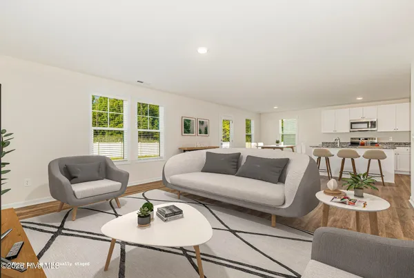 $319,995 | 17 West Emily Gardens Drive, Selma, NC 27576